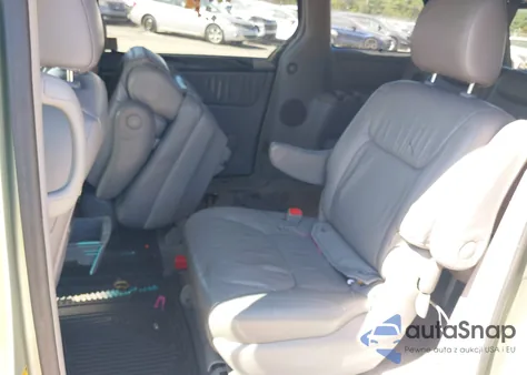 2009 Toyota Sienna Limited from USA, damaged, VIN 5TDBK22C89S022361